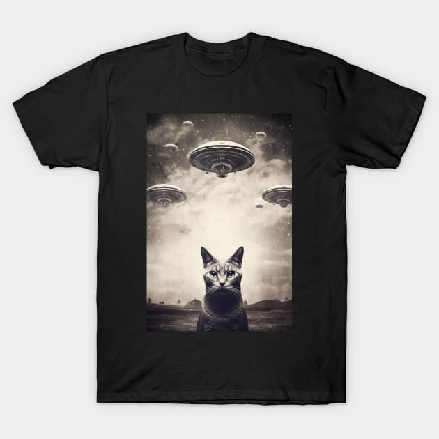 Vintage UFO Cat T-Shirt by JunkyDotCom